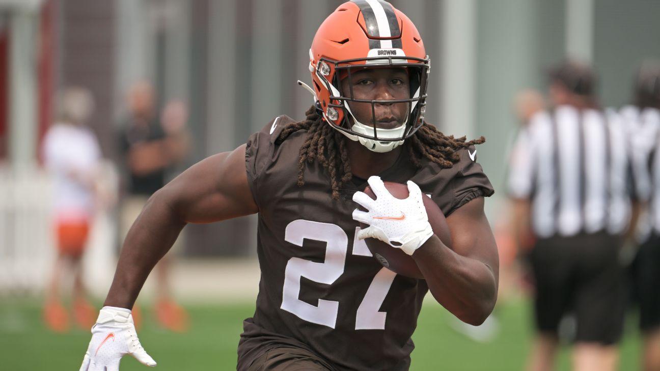 Sources: RB Hunt requests trade, Browns say no