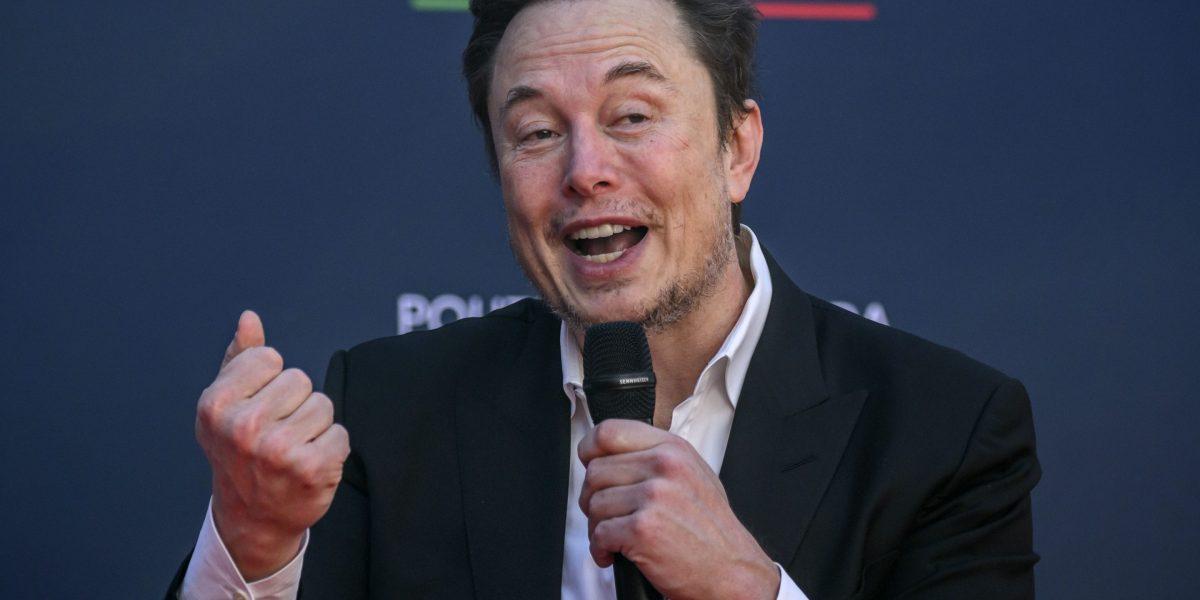 Elon Musk took drugs with Tesla board members: Report