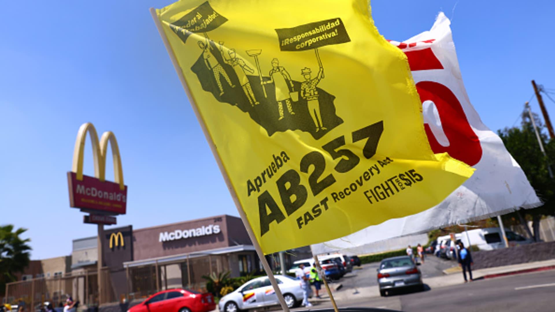 A fight between fast-food chains and unions in California is over, for now – what to know