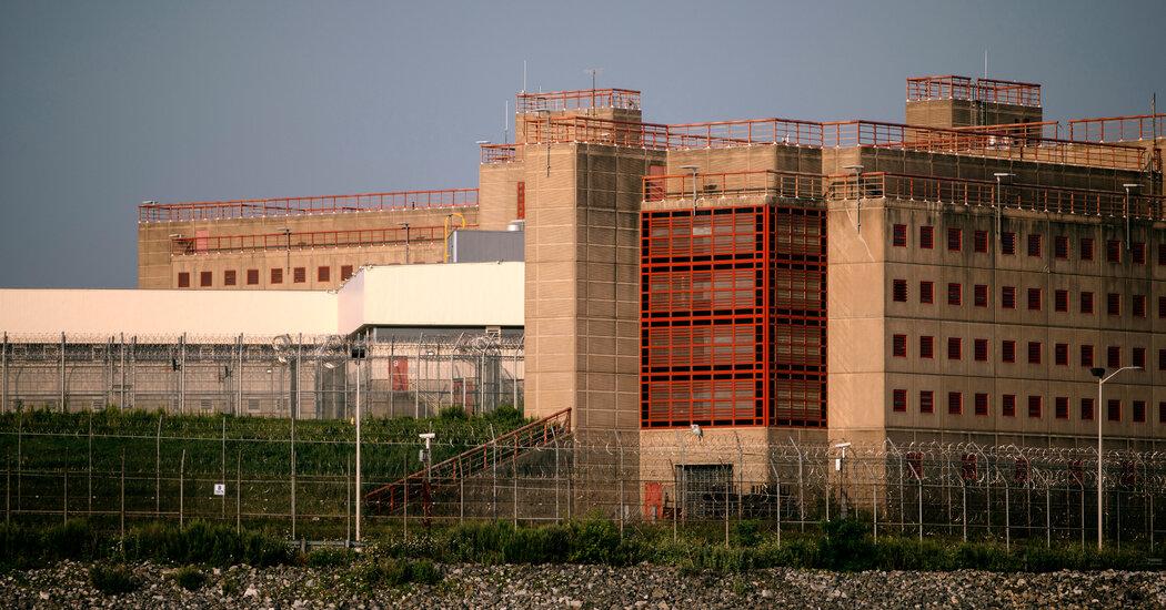 Rikers Detainees Were Kept Locked in Cells After Fire Broke Out