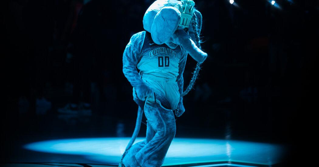 How Ellie the Elephant, NY Liberty’s Twerking Mascot, Electrifies Barclays Center
