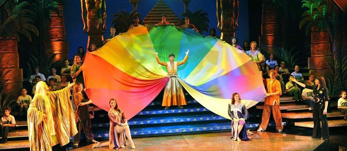 Joseph And The Amazing Technicolor Dreamcoat - Ivins