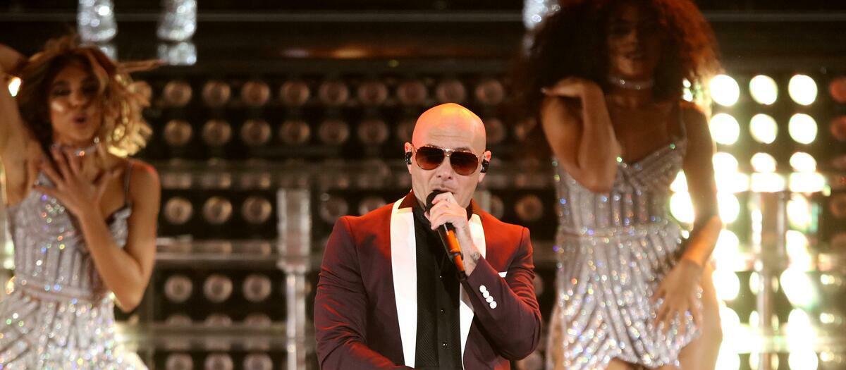 Pitbull with Iggy Azalea